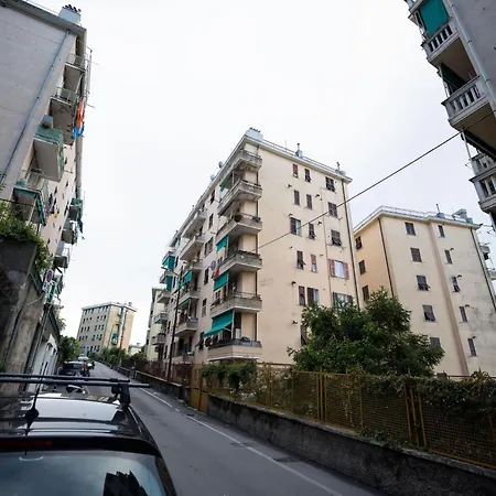 Hotel Stanza Doppia Con Bagno E Cucina In Comune Genoa